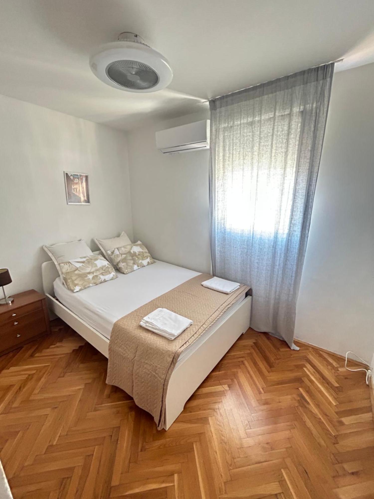 Beach Apartment Lux View Split Bagian luar foto